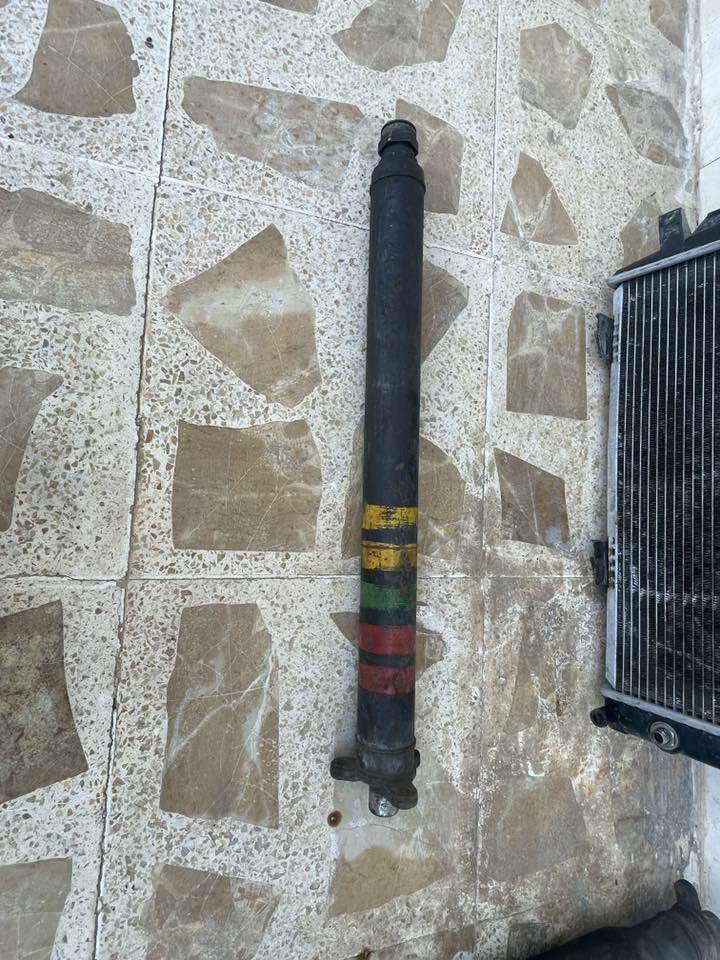 قطع غيار للبيع                                                          كوبلن عدد ٥
وتربم ماء حجم ٣٠٠عدد ٢
راديتر ماء دب حجم ٣٠٠عدد ١
ضغطة قايش مال ٣٠٠عدد ٤
ضغطه ٤سلندر عدد ١
ضغطه موديل حديث عدد ٢
كأردن واحد مال رياسي  وثنيت مال دب 
قبق دياكو مال ٣٠٠شرط اخو الجديد  عدد ٢
كروز سرعه عدد ٢
عنكبوت أربعه سلندر 
سلف عدد واحد 
بطانه مال جاملغ دب
 سلكتر مال كير عدد ٨
فيتبم مال بتره موديل قديم عدد ١
***********
