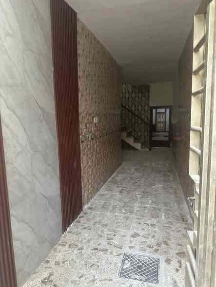 السلام عليكم بيت للايجار بحي الجهاد ديوان المخابرات مساحة 75 متر واجهة 6 ونص مدخلين الطابق الارضي استقبال كبير مع هول وخدمات الطابق الثاني غرفة اطفال مع غرفة سويت وبالكون ايجار 500 قفل للعلم بدون دلالية للاستفسار ***********
