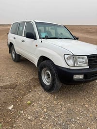 لاندكروز • ٢٠٠٠ • قطري