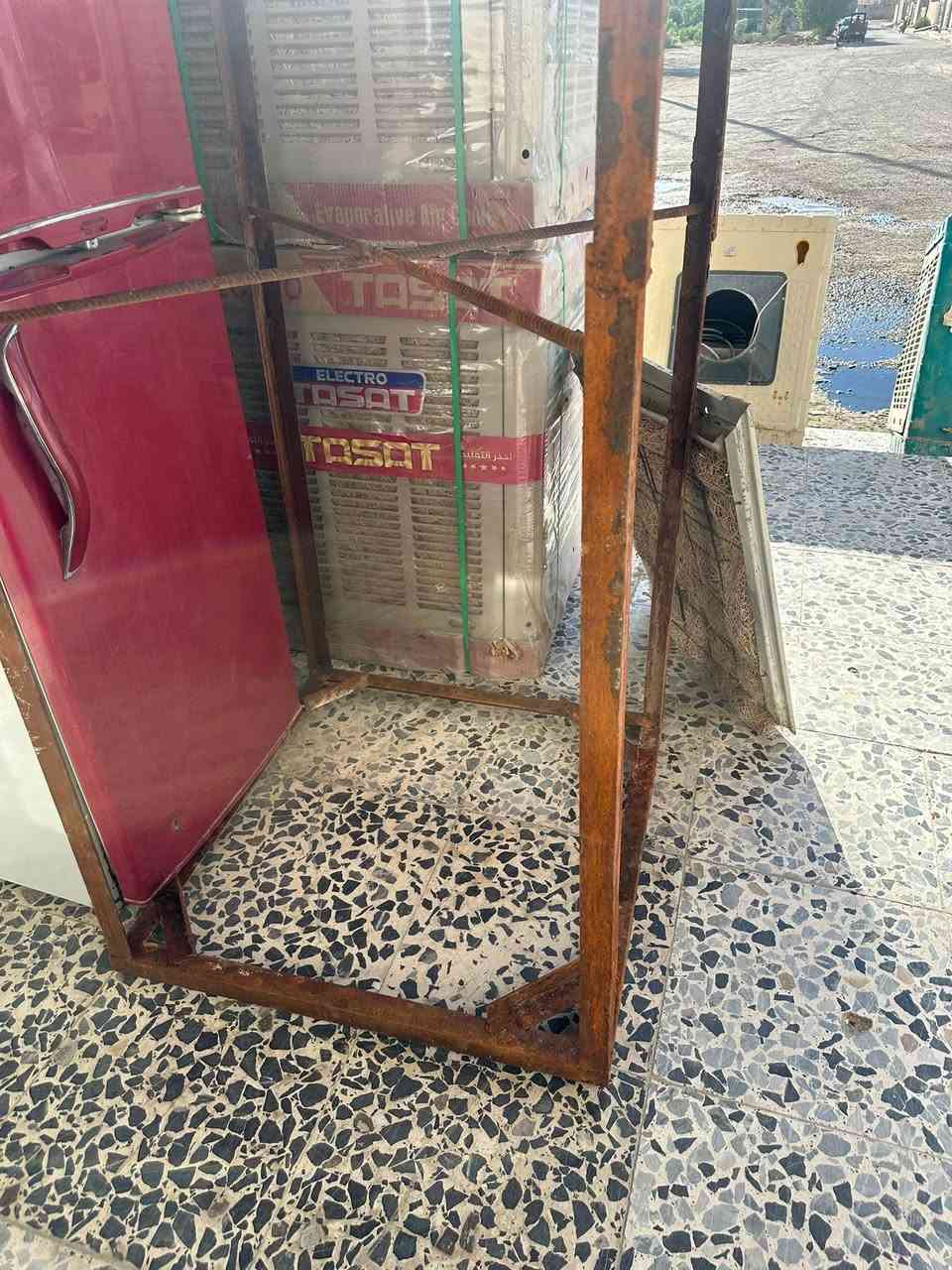 مبردات عدد 2 حجم 2500 سرعتين البيجي اصلي سوبر هاوس ثقيل الخظره برفاب مع ميز مبرده
التاميم القادسيه الاولى قرب محطه كهرباء شارع السيراميك
معرض أثاث بيم
***********
