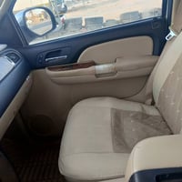 تاهو موديل 2007 LTZ فول مواصفات مكينه وكير حداده 70% كهربائات كله شغال...