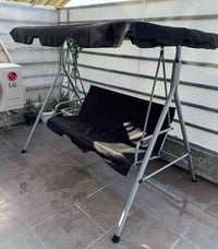 مرجوحة عائلية • ٣ أشخاص • ٢٤٠كجم