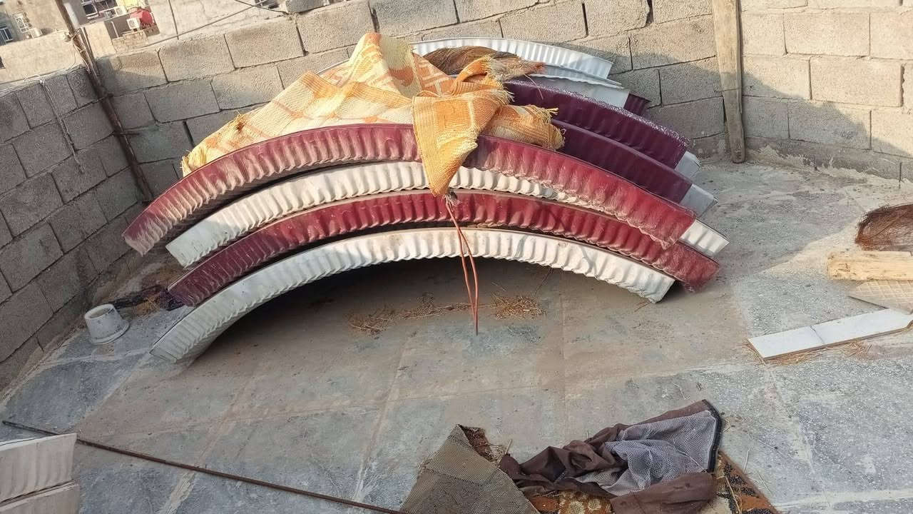 سلام عليكم سقيفه 7متر بعدها جديده المكان البصره قضاء ابو الخصيب قرب المحكمه ***********
***********
