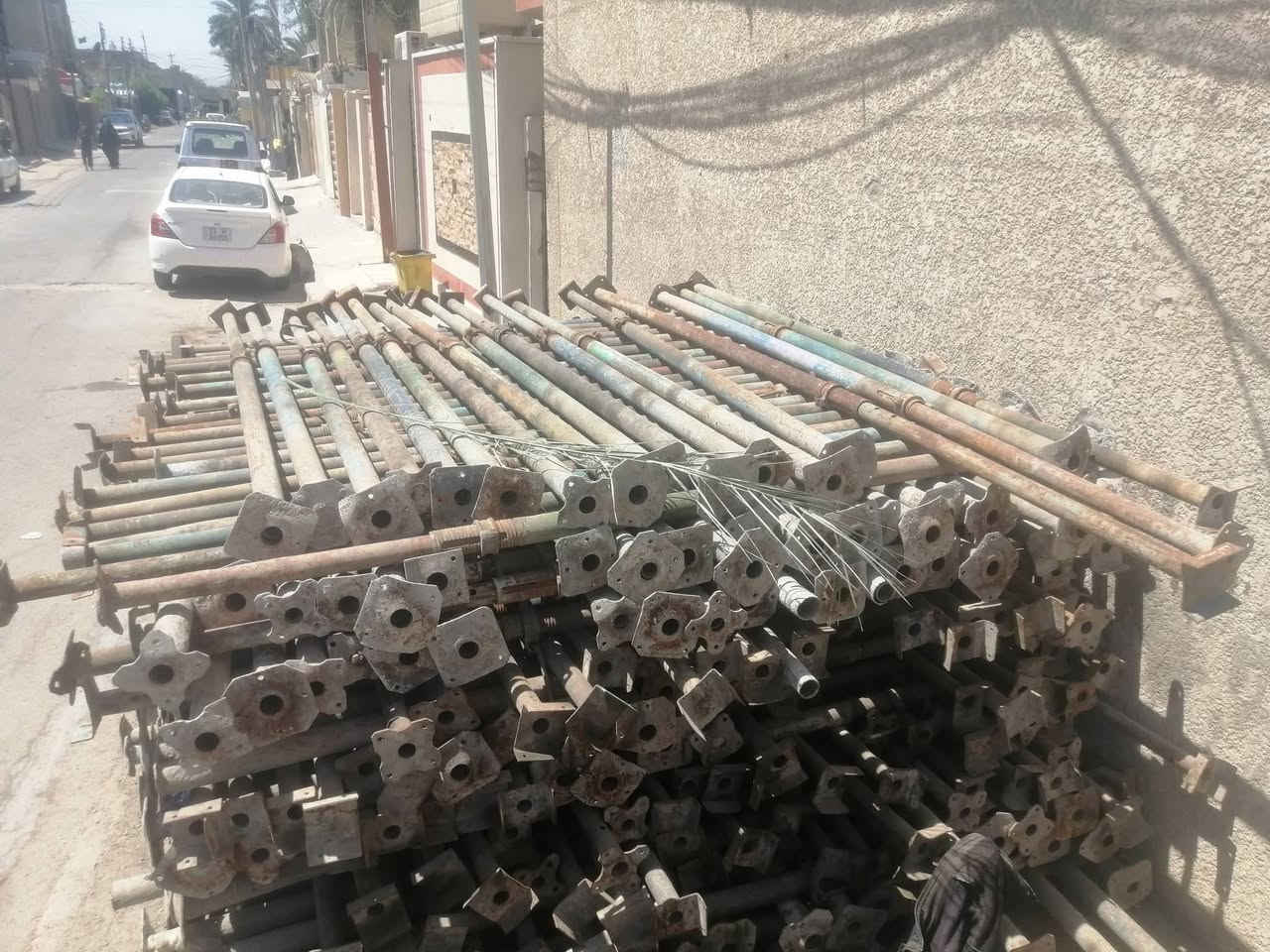 السلام عليكم ورحمة الله  جكات للبيع مستعجل الوحد ب11 لتوصل ***********
