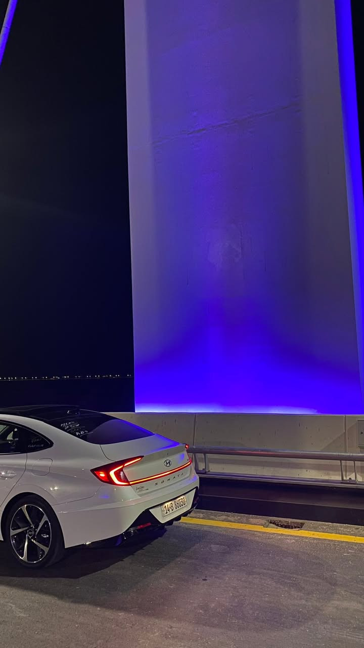سلام عليكم 🤲🏻❓
سياره سوناتا 
مديل 2022 فول مكينه 1600 تيربو 
فول مواصفات لل اخير السياره بيهه 
بس قطه وحده تبديل بس بنيد وبارد 
بجملق ليمن 
بنرامه كامره 
رادار امامي وخلفي 
نقطه عمياء بل مري + هيتر 
اشاير بل مري 
تحديد مسار 
توقف ذاتي 
قياده ذاتيه 
تحكم استرين 
تسع 9️⃣ سماعات بيهه 
تدفته بل كشنات  
تبريد قطعتين 
ترحيب عنده الاقتراب 
كشنات كهربائيه 
وبعد بيهه هوي مواصفات 
 
   *********** وتساب 

سياره بصره معوقين 
مكاني البصره 
سعر185 وبيهه مجال بصيط 
سياره شخط مابيهه وحله من صور
