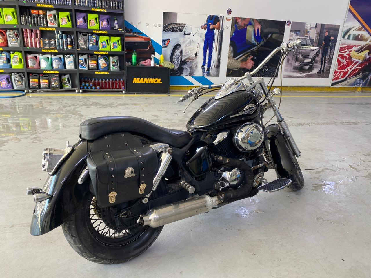 السلام عليكم
 هوندا شادو
مكينة 400cc
موديل 1997
المكينة مكفولة
ادامه زنجيل جديد
وتنظيف كابريترات
وتبديل بلكات
وتنظيم كهربائيات 
صبغ عام 
قبل شهر

14$ وبيها مجال للطيبين


**إذا كنت صاحب هذا الإعلان وتريد حذفه لأي سبب، رجاءا أرسل رسالة إلى الدعم الفني**