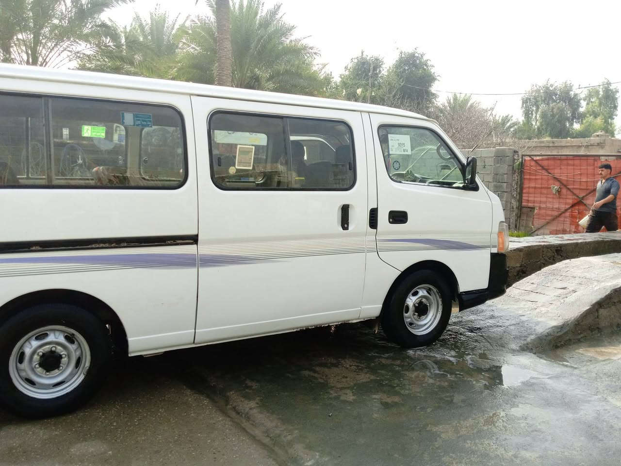 نيسان يورفان 2008للبيع السعر 135كير اكس محرك مكفول جنطة ضبغ ***********
