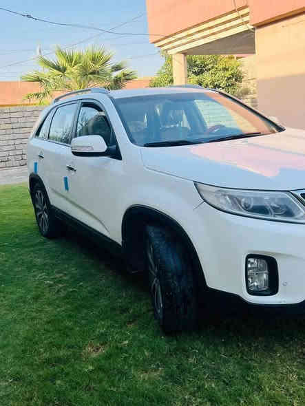 السلام عليكم ورحمه الله وبركاته
سورنتو 2013 شكل 2014  فولل مواصفات ماعدا البانوراما  (فئه خليجي)
السياره بيها شخوط بسيطه بل بابين
موصفات
1بصمه ابواب وتشغيل
2اشاره ترحيب
3اشاير مري شفط
4ثلاث قطع تبريد منفصل بس عايزو شحن غاز
5  اشاير بل مري
6 داخل جلد لونه المميز
7داخل صاج 
كامره وشاشه بلاديه الصغيره 
8حساسات امامي خلفي 
9فول تحكمات ستيرن
10 مثبت سرعه 
11محرك V6 المرغوب
السياره 7 راكب
السعر المطلوب182وبيها مجال ويرهم مراوس بكامري 2023
لل استفسار الاتصال على الرقم ادناه

‭٠٧٨٣ ١٩٩ ٥٣٨١‬
