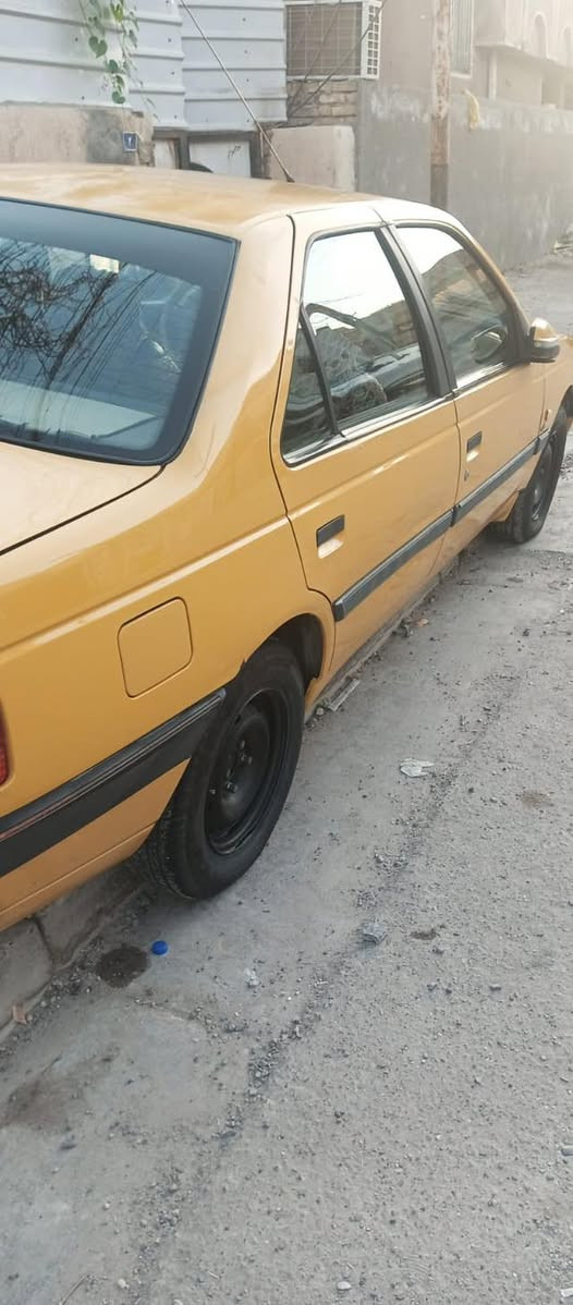 السلام عليكم بيجو اكد 2016 سياره ارقام انكليزي بغداد مصفره هيئه وغرامات والسنويه 2031بسمي تبديل جاملغ وباب اليمين بدون دواخل محرك شركة ممفتوح بس صرف قليل مفوتح كازكيت فقط السياره صدر جديد تخم تاير جديد ماشيه165 السعر 46 وبيهة مجال قليل جدا حك الجيه الاستفسار رقم***********
