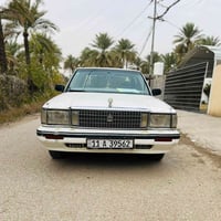 سيدان • ١٩٨٩ • محرك ٣٠٠٠