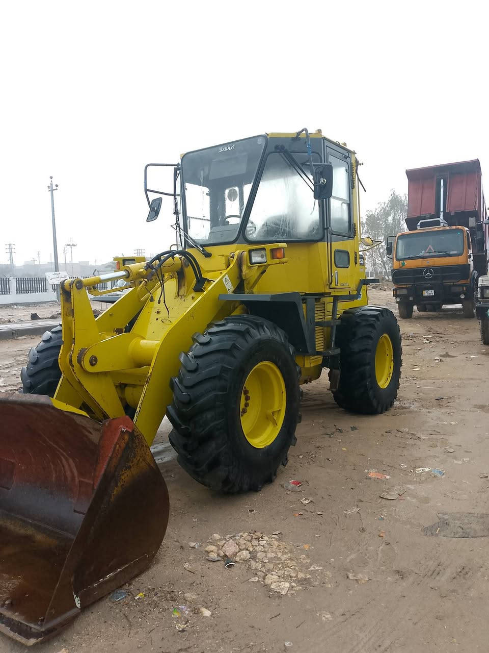 سلام عليكم لبيع شفل كوماتسو حجم 150 دخول جديد مكفول كفاله عامه رقم ***********
