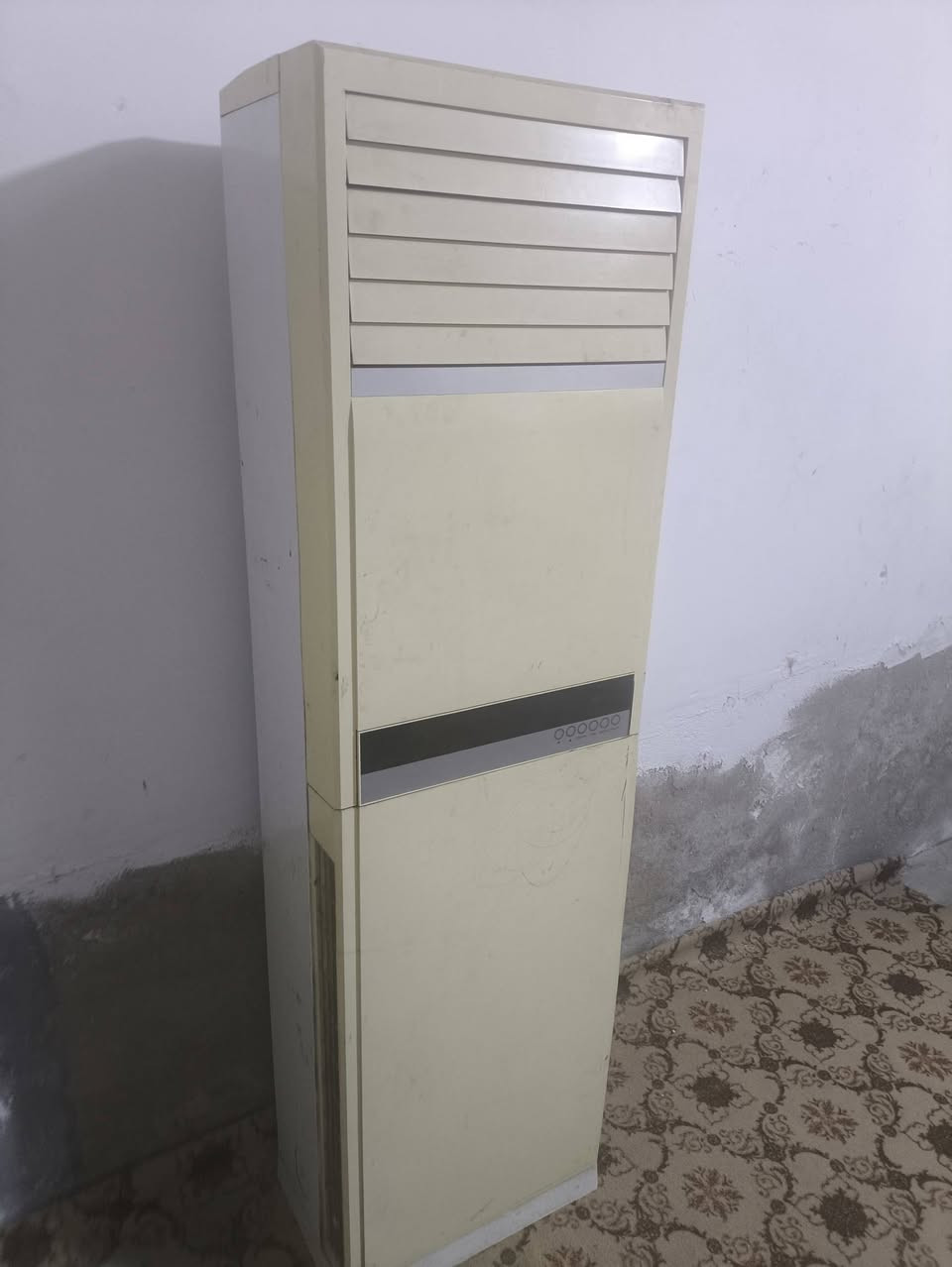 سلام عليكم سبلت 3 طن كنتوري سعره 450 تبريده ثلج 
رقمي ***********
