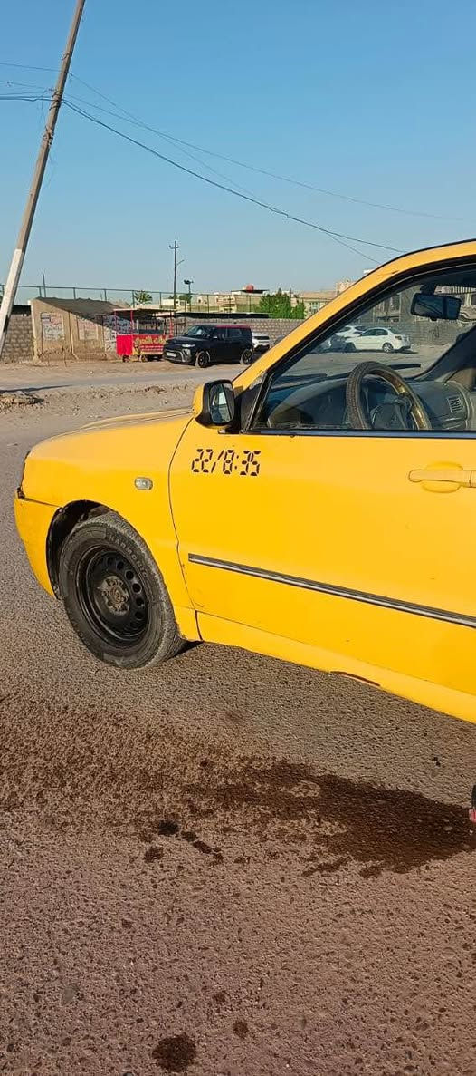 للبيع شيري كوين اصفر موديل 2010 رقم بغداد انكليزي مصفره هيئه وغرامات بأسمي تحويل ثاني يوم المواصفات گير ومحرك كورلا خير من الله تبريد شغال وصدر جديد مكان السياره الدوره هور رجب السعر 29 وبيها مجال 
***********
*********** وات ساب موجود بغداد, العراق
