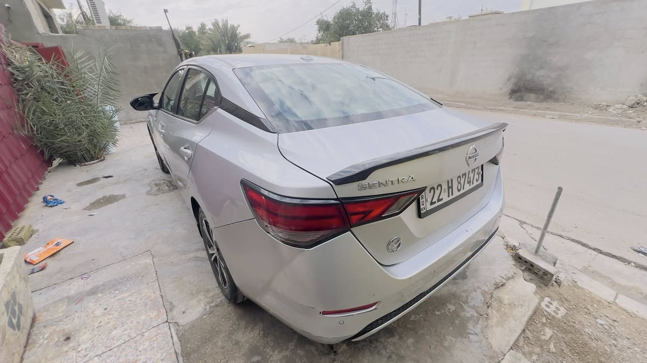 نيسان سنترا موديل 2021
فئة SV
تحكم سرعة كروز 
رادار امام خلفي 
منظومة زنون
شاشة تدعم كاربلي
سيارة حادث امريكا فقط 
جاملغ بنيد بدون شاصي شرط الفحص
السعر المطلوب 125 وبيها مجال 
اي استفسار الاتصال 
***********
