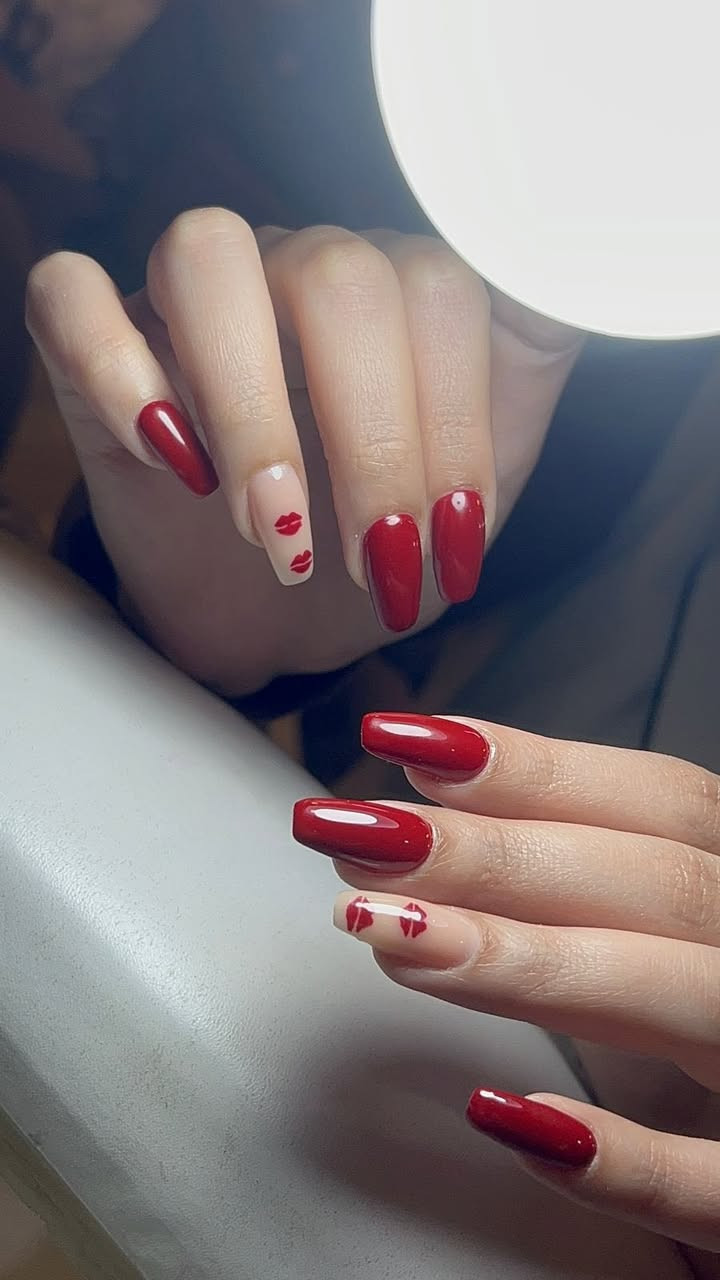 عروض شهر رمضان المبارك في مركز ديڤا
حي الحسين شارع عشرين  مقابيل مطعم فولكينوا  مجاور فلافل عطا 
قسم الاظافر
ازاله وسترونك وجلش ب 15 الف (فقط)
جل اكستيشن فل دزاين 25 الف (فقط)
منكير ايد مع سكرابات وماسكات وتنظيف لحميه   5 الاف (فقط)
قسم  البشره
تنظيف بشره مع حفافه وبدكير ب 25 الف (فقط)
واكس مع حفافه وجه ب 10 الاف (فقط)
قسم الرموش  
تركيب رموش طرفيه ب 15 الف (فقط)
تركيب رموش كامله طبيعي ب 25 الف (فقط)
قسم الشعر
تريتمنت مع كص مع سشوار مع ابره  ذهبيه 25 الف (فقط)
صبغ مع تخصيل مع سشوار شعر قصير ب 50 الف (فقط)
صبغ وتخصيل وسشوار شعر متوسط ب 75 الف (فقط)
صبغ وتخصيل وسشوار شعر طويل 100 الف (فقط)
للحجز والاستفسار 
تلفون + واتس اپ 0777 063 9690
متواجدون طيلة ايام الاسبوع لشهر رمضان المبارك من الساعه (12)مسائاً
حتى الساعه (10) مسائاً

https://www.instagram.com/diva.salon.spa?igsh=MWVoMmtzNTEyNXRlbg==
