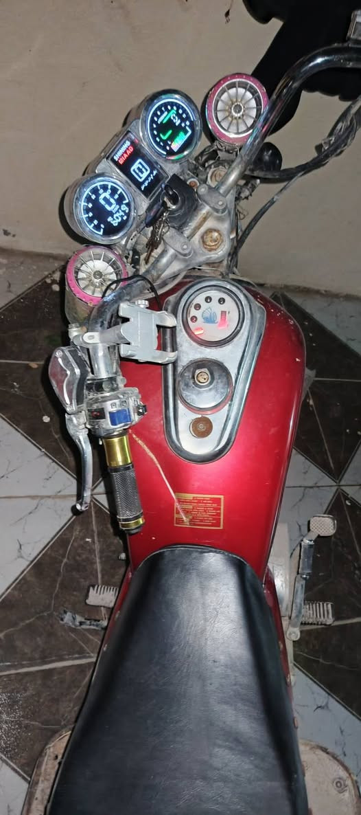 دراجه جونده رقم وسنويه سعر 550وبيها مجال تحويل ثاني يوم متواجد ماسنجر 24ساعه


**إذا كنت صاحب هذا الإعلان وتريد حذفه لأي سبب، رجاءا أرسل رسالة إلى الدعم الفني**