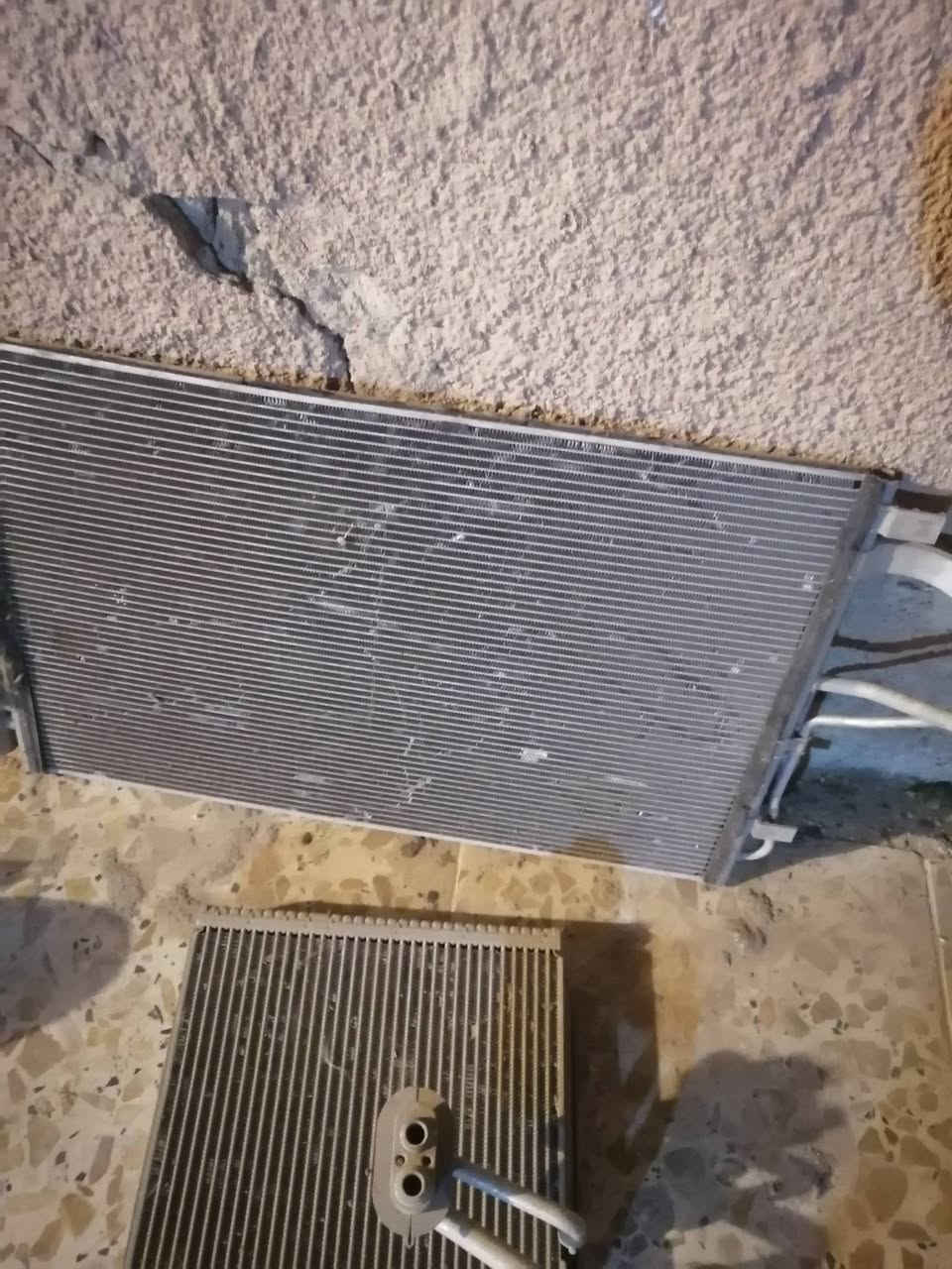السلام عليكم... غراض النترا مضلع كمبريسر شغال بس ميدفع راديتر تبريد مستعمل راديتر ماء بي قزان يرادله تبديل دبلات اماميه نص عمر وطوافه شغاله كلهن ب100 الف الي يفيدنه يدلل مكاني سبع البور..


**إذا كنت صاحب هذا الإعلان وتريد حذفه لأي سبب، رجاءا أرسل رسالة إلى الدعم الفني**