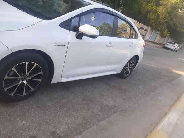 سلام عليكم الاستفسار *********** السعر 130  كورلا هايبرد موديل 2023 حره شكل الأمريكي مكفوله كفاله عامه ملاحظه السياره عليه غرامه مروريه مليون 800 ينقطعن من السعر  فول موصفات أعلى فئه للمواصفات رقم بغداد نكليزي
🛜مكينه 1800 هايبرد شحن ذاتي 
🛜سلايت 
🛜كراسي جلد اصلي 
🛜رادار + تحديد مسار طريق + قيادة ذاتيه 
🛜قرائة علامات الطريق المرورية
🛜بصمة تشغيل + دخول ذكي  يدة الباب
🛜هاندر بريك بصمة + اوتو هولد 
 🛜 بطاين بوب حياكه  مطرز 
🛜كيجات ديجتل 
🛜شاشه مسجل +تبريد بيانو + كامره خلفيه دوارة + كار بلي 
🛜تبريد قطعتين 
🛜لايت زينون عالي ناصي + بروجكتر لد زينون + لد صباحي زينون+ بكلايت لد 
🛜 حساس اطار + حساس مطر + حساس لايت داينمك عالي ناصي اوتو 
🛜ايفو مود + مود درايف + مانع انزلاق 
🛜 تحكم  الستيرن كامل مع كروس سرعه
 🛜ايرباك عدد 10
🛜ويل كب  حجم 16
السعر 130 ماشيه 70
