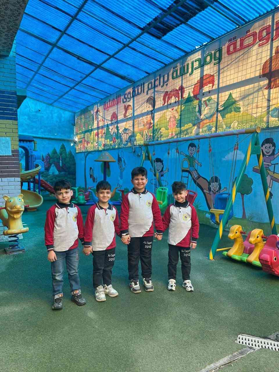 ✨ أهلًا وسهلًا بأطفالنا الأحبّة ✨
تتشرف روضة براعم التقوى باستقبال براعمها من عمر سنة واحدة إلى ٦ سنوات، في بيئة آمنة، دافئة، مليئة بالحب والتعلّم 🌈👶🧒
نقدّم لأطفالكم:
📚 تعليم الكتابة والقراءة والجمع بأسلوب ممتع
🔤 تعلّم اللغة الإنكليزية
💻 دروس الحاسوب بما يناسب أعمارهم
⏰ أوفرتايم تعليمي بإشراف كادر مختص ومحب للأطفال
🧸 يتوفر لدينا تسجيل:
▫️ يومي
▫️ شهري
▫️ سنوي
مع يوم تجريبي لراحة واطمئنان الأهل 🤍
🕘 الدوام من الساعة 6:30 صباحًا ولغاية 3:00 عصرًا
معنا يكبر طفلكم بالعلم والأخلاق والابتسامة 🌱
براعم التقوى… حيث تبدأ الحكاية الجميلة 💖
إ 🌷
☎️وت ساب ***********
