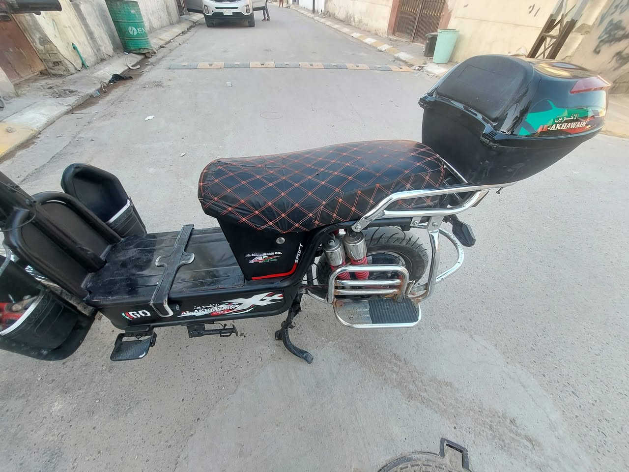 جبلي كشر بدون بطاريات موديل 25
كهربايات كلهن شغال 
السعر 300وبي مجال 
العنوان فلوجه 
حي رساله 
الاتصال عبر الرقم ***********
