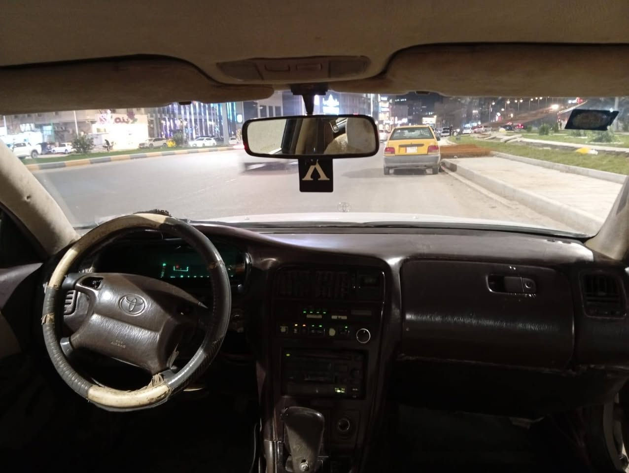 كرسته للبيع موديل 93 نفخ رقم بصره الجديد تحويل مباشر مكينه ففتي بيه تنقيص بس مابيه لاصوت ولا تبخير سياره حلوه مصبوغه عام دشبوله نضيف السعر 35 وبيه مجال بصيط للتواصل *********** عنواني بصره ابو الخصيب
