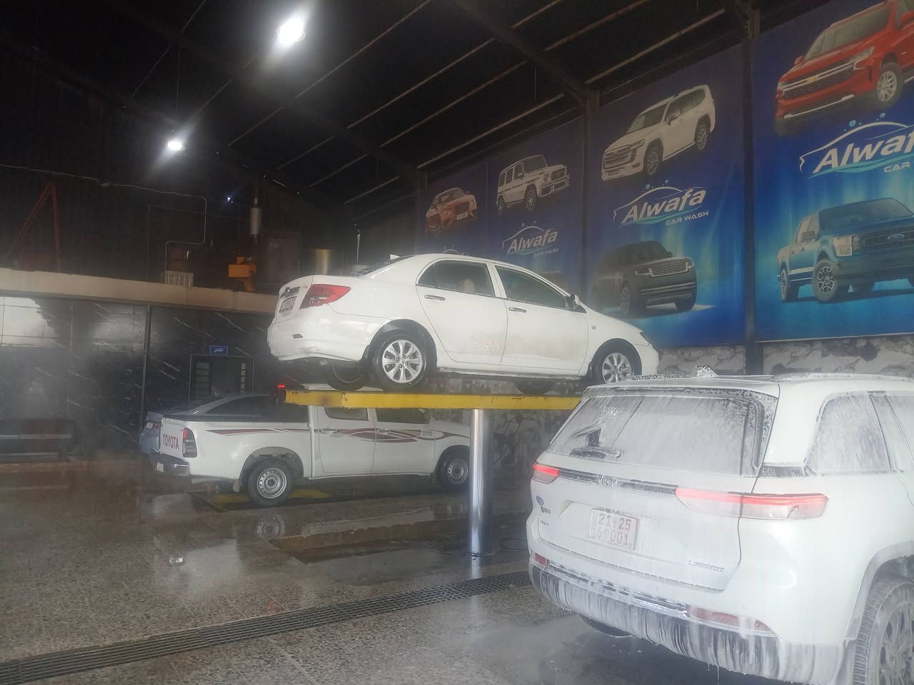 للبيع بي واي دي موديل 2013 كير اوتماتيك محرك صارله يومين من معمر اول تعميرة كير شرط رقم نينوى انكليزي بسم والدي شرط تحويل
تبريد+ تدفئة شرط كهربائيات كلها شغالة 
طخم تواير شرط لا صبغ ولا معجون بس بيها جراد شي قليل السعر 67 بي مجال
الاستفسار اتصل ع ارقام تالية 
***********
***********
