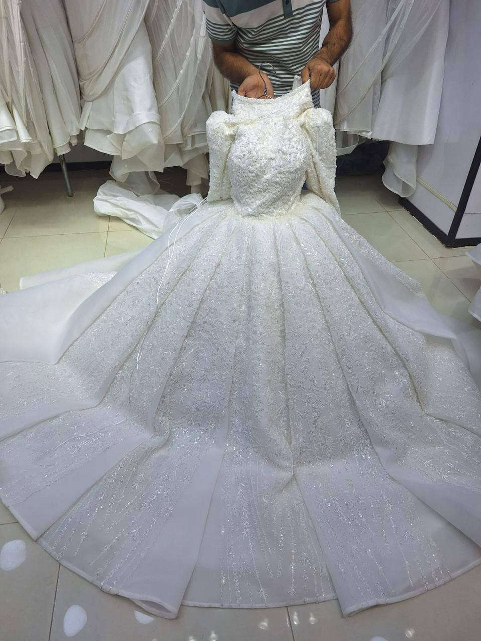 بدلات زفاف  للبيع انضاف اخو الجديد 💓
للاستفسار *********** واتساب 🌷
متوفر توصيل للجميع المحافظات  💞
