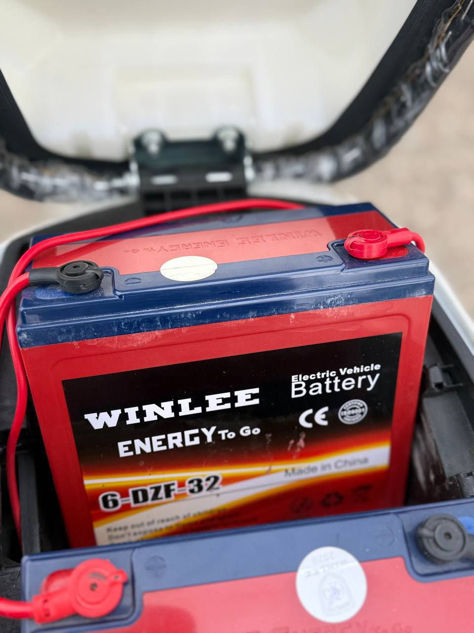 للبيع⚜️
دراجه R9🏍️
2026⚜️
تغليف كشنات حراري⚜️+ستيكرات⚜️
بس سعر التغليف والستيكرات25$💸
5بطاريات🔋WINLEE الاصلي 32امبير 
+ابو الختم+محفور عليه كلمة WINLEE
شرط الفحص⚜️شرط الستيكرات البلاديه لحد هسه ما شايليهن+الغلاف الي يجي ويه الكشن البلادي ضامينه
امرايات جانبية⚜️
بلوتوث📞⚜️
تشغيل عن بعد⚜️+كارت💳+سويج🔑
دبل خلفي غاز⛽+دبل امامي هيدروليك⚜️
شاشه ديجيتال⚜️
اشاره جانبيه🚥⚜️
سرعه 109+حقيقي70✈️
ستاند تليفون📱⚜️
لايت زينون عالي ناصي💡+اضاءهLED⚜️
نظامR+نظامP⚜️
قفل استيرن🔒
نظام سرقه🚳
دراجه بيه مواصفات ما تخلص⚜️
صارله اقل من شهر ونص يمي+الوصل موجود من اخذتها⚜️
السعر خاص💸+مكاني كركوك 
للاستفسار الاتصال على الرقم الموجود جوه⚜️
👇
*********** موجود واتس آب هم⚜️
