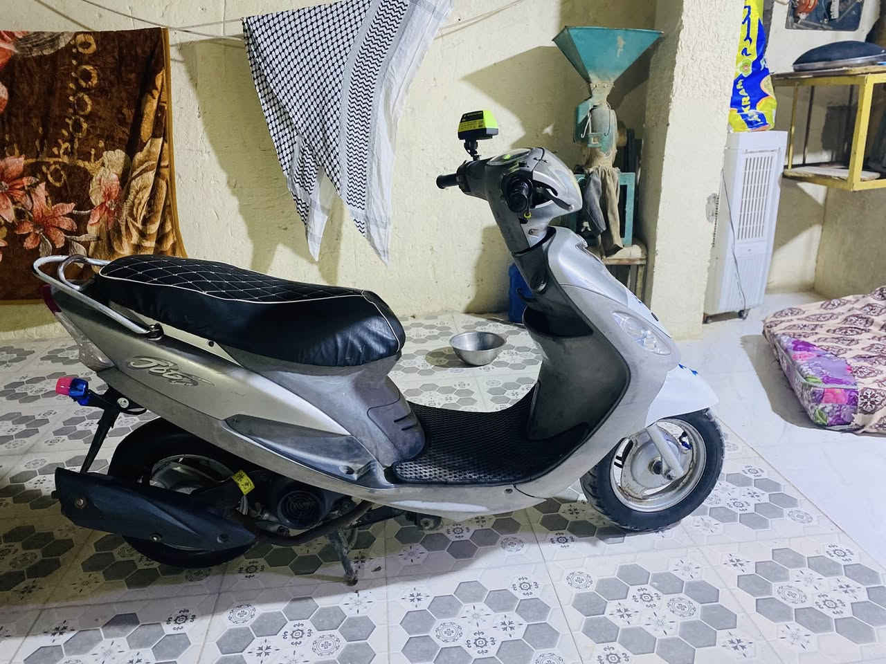 السلام عليكم ماكس منغولي للبيع فقط
دراجه ما مفتوحه مكفوله علا اخر حبايه سلف هندر كفاله عامه لايت عالي ناصي اشاير كله شغال 
عنوان ديوانيه خاص


**إذا كنت صاحب هذا الإعلان وتريد حذفه لأي سبب، رجاءا أرسل رسالة إلى الدعم الفني**