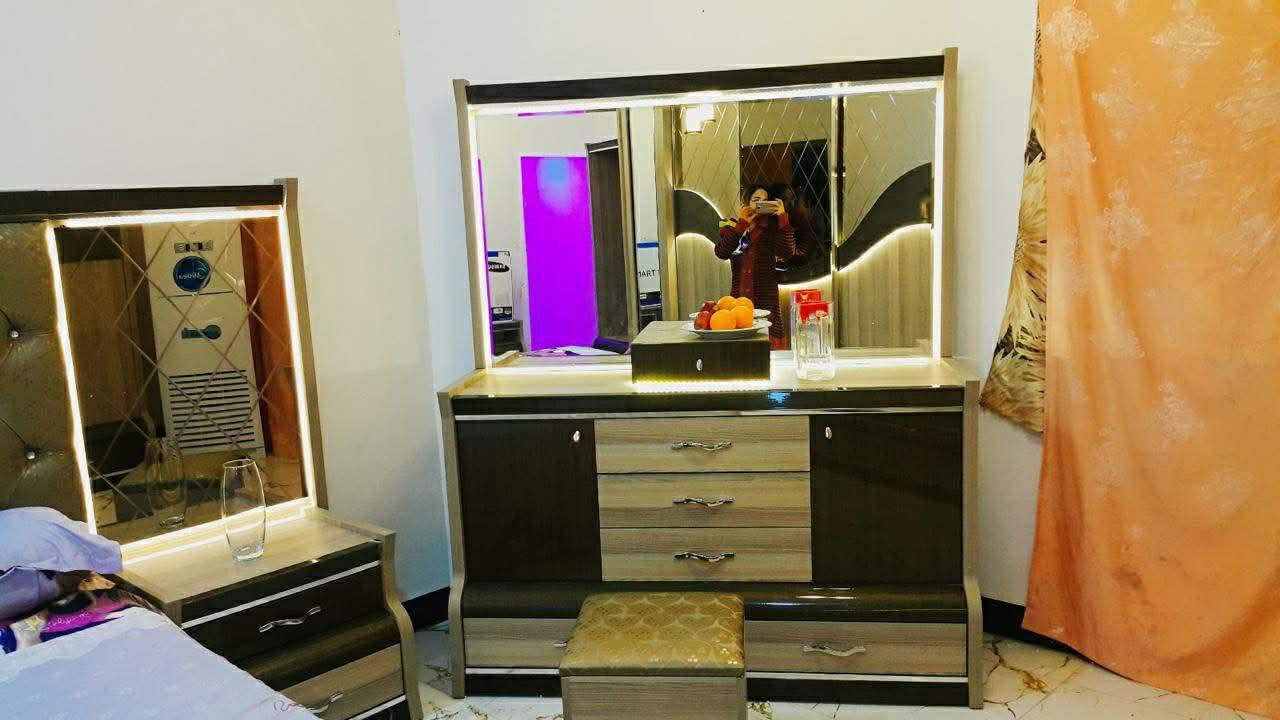 غرفه عشر قطع باب اول سعرها ٧٠٠ مكاني ذي قار الموحيه


**إذا كنت صاحب هذا الإعلان وتريد حذفه لأي سبب، رجاءا أرسل رسالة إلى الدعم الفني**