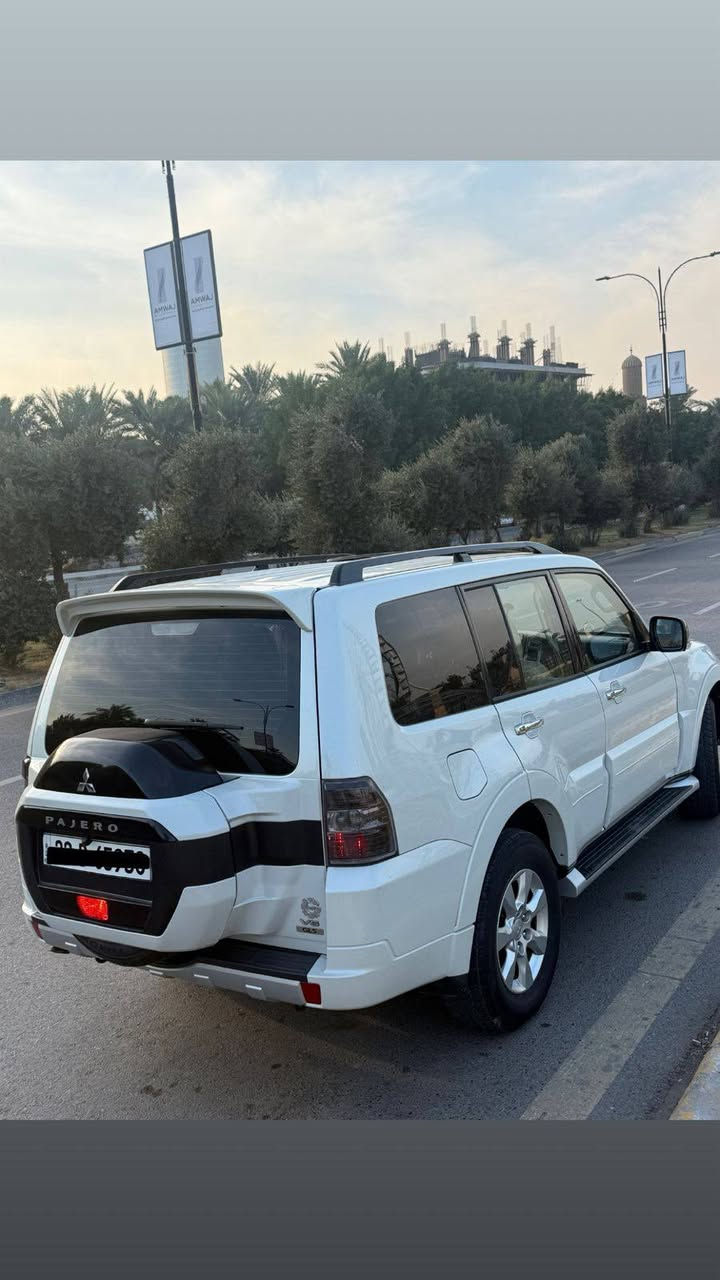 السلام عليكم اخوان عندي باجيرو 2018
::كويتي وكاله عبد اللطيف 
::ويل كب حجم 17
::سلايد
::لون صدفي & كشنات مخمل
:: بجم سموك مبدله
::موديل 2018
::شاشه &كاميرا خلفيه
::مري شفط &ترحيب
::محرك 3500 & فور ويل 
::شاشه عطلات &تحكم ستيرن كروس سرعه
السياره مال بيت ونضيفه وبلا اي نقص بدون صبغ  فقط دعاميه اماميه بدون حادث فقط اصبعين بارد جاملغ خلفي
السعر20500$وبيه مجال بسيط 
للاستفسار الاتصال على الرقم 
***********
