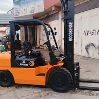 رافعة شوكية • ٣ طن • ٣ حركات شغالة