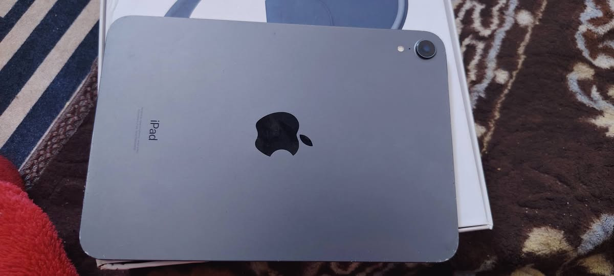 ايباد mini 6
نضافه 85% الذاكره 64
 يشغل 60 fps بل بوبجيhdr
لتبديل ب تلفون ايفون حسب قناعه ونضافه
*********** 
مكان شعب
