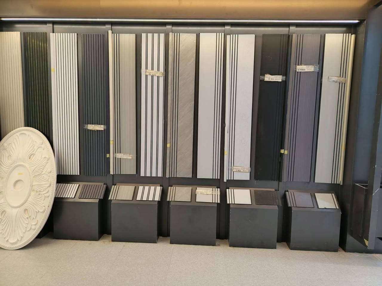 🌿💢   #مكتب_القيارة_للديكور_والسيراميك    💢🌿
                          #السرحان_للديكور

     كل شي جديد هو اختصاصنا .... أحدث الموديلات 
              نحن عالم آخر في الديكور الحديث 
              دائما ما نبحث عن التميز والاناقه 
                    ويانا بيتك اجمل واحلى 
   
                           الأسعار تنافسية 
        
            🌹زورونا وستجدون ما يسركم 🌹

موصل القيارة الشارع العام قرب السيطرة الشمالية
مقابل سايدين المستشفى 💯الجملون 💯

للاستفسار 
*********** سرحان
*********** صالح
*********** عدنان 
*********** احمد
