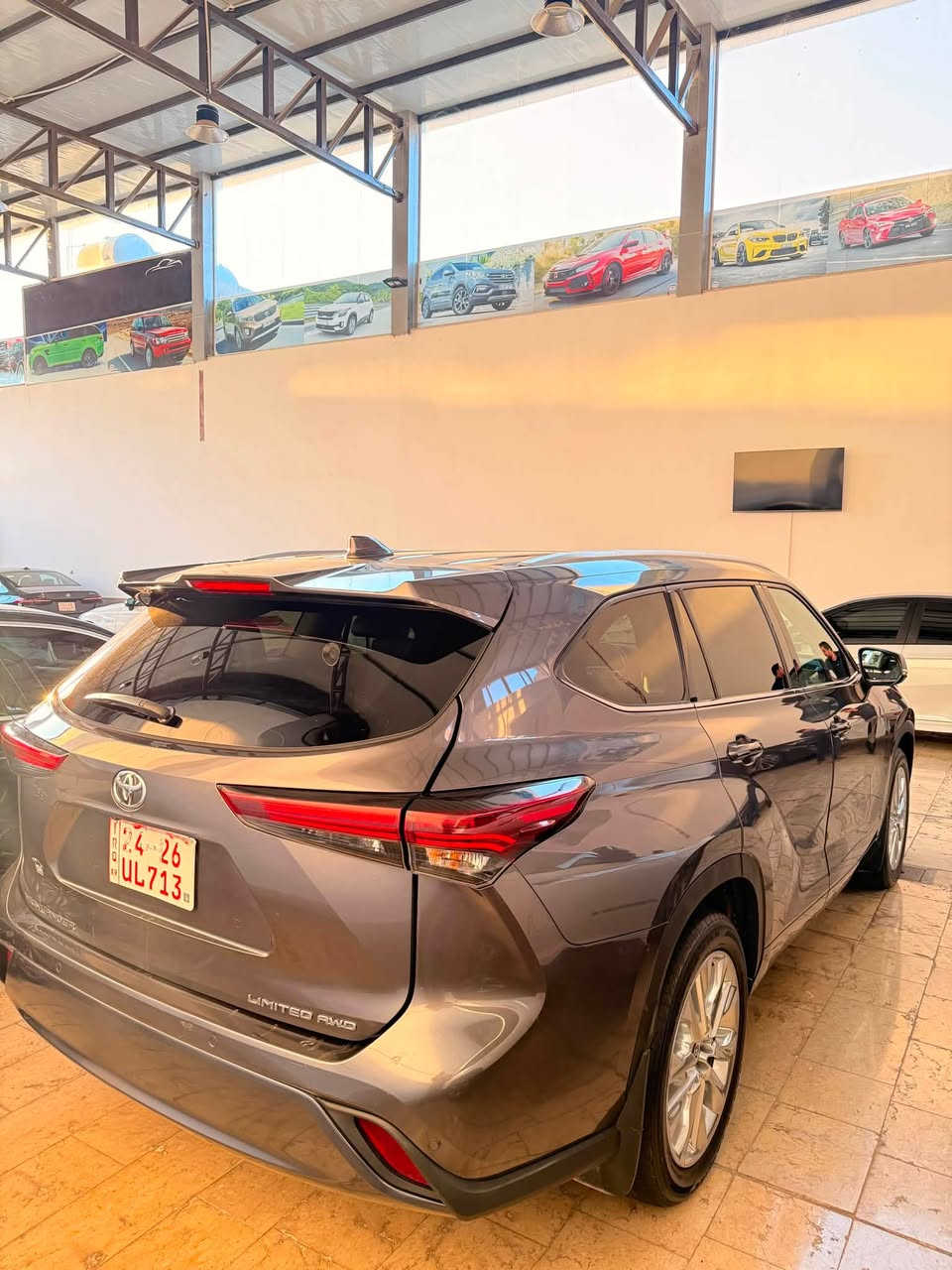 2024 TOYOTA HIGHLANDER, LIMITED
2 طقعة صبغ بابين جهة سايق و جملغ خلفي تعديل ارباك السقف طاك  ماشية ١٨ الف ميل 
السعر : 29.500$
الهاتف : ***********
