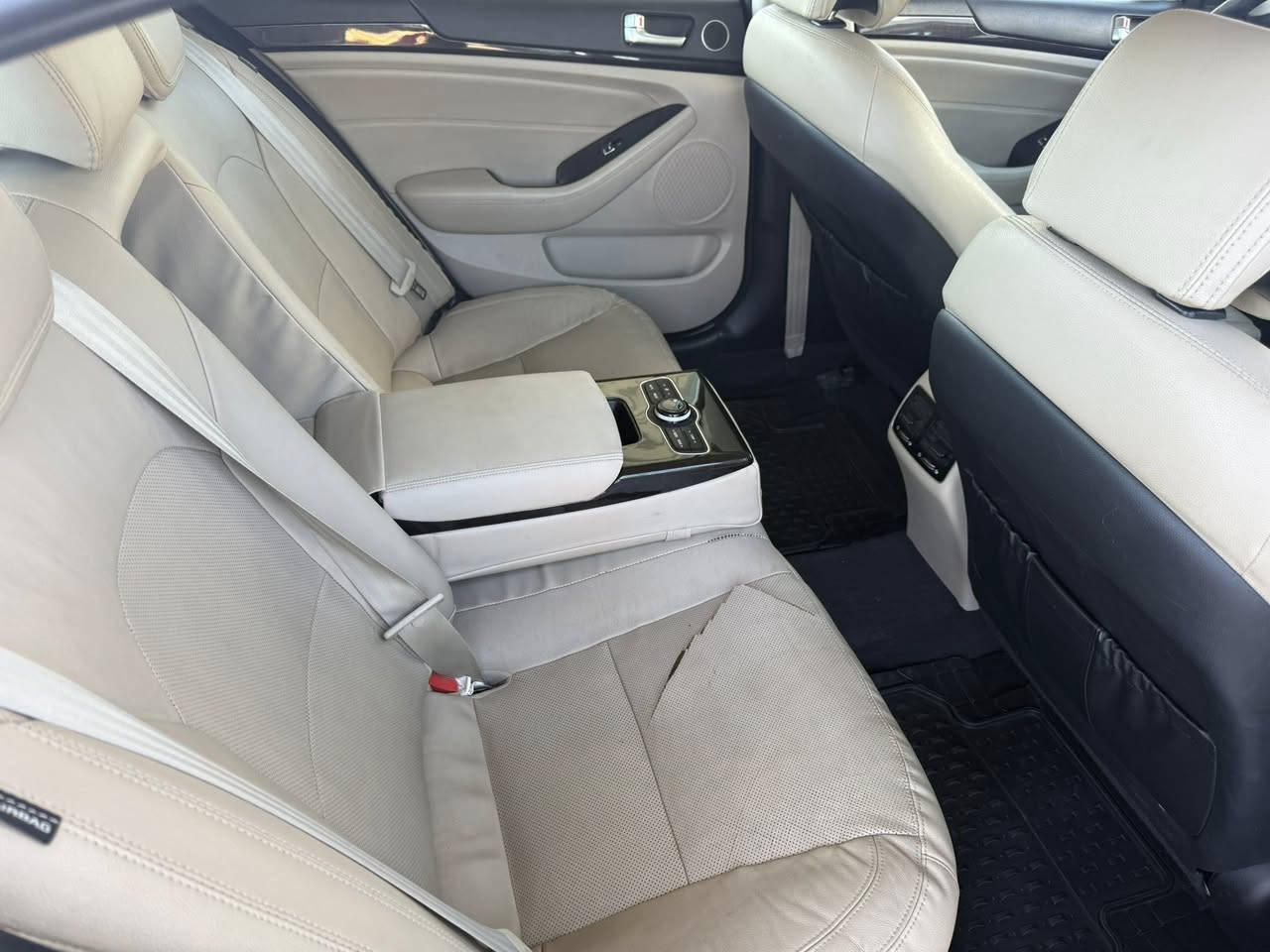 كيا كدنزه 2016 فول مواصفات لون بيها بس بارد صفحه السايق وبيها سونار السعر 147 وبيها مجال بسيط للاستفسار عبر الهاتف

+964 783 394 5901


**إذا كنت صاحب هذا الإعلان وتريد حذفه لأي سبب، رجاءا أرسل رسالة إلى الدعم الفني**