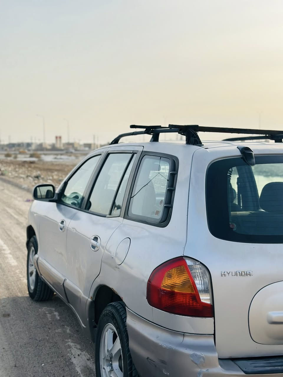 السلام عليكم سنتافيا للبيع أو المراوس موديل 2001 مابيه لاضربه ولاتبدل ولاصبغ كهربأياته كله شغاله حداديه كله جديده من الطول للطول وياه دبل جديد مامشدود وي السياره مكينه وكير بيه مال كامري تخم تاير جديد هستوني شاده باتري جديد شاده 
السعر 48 وبيه مجال بسيط مكاني الديوانيه الاسكان 
***********
