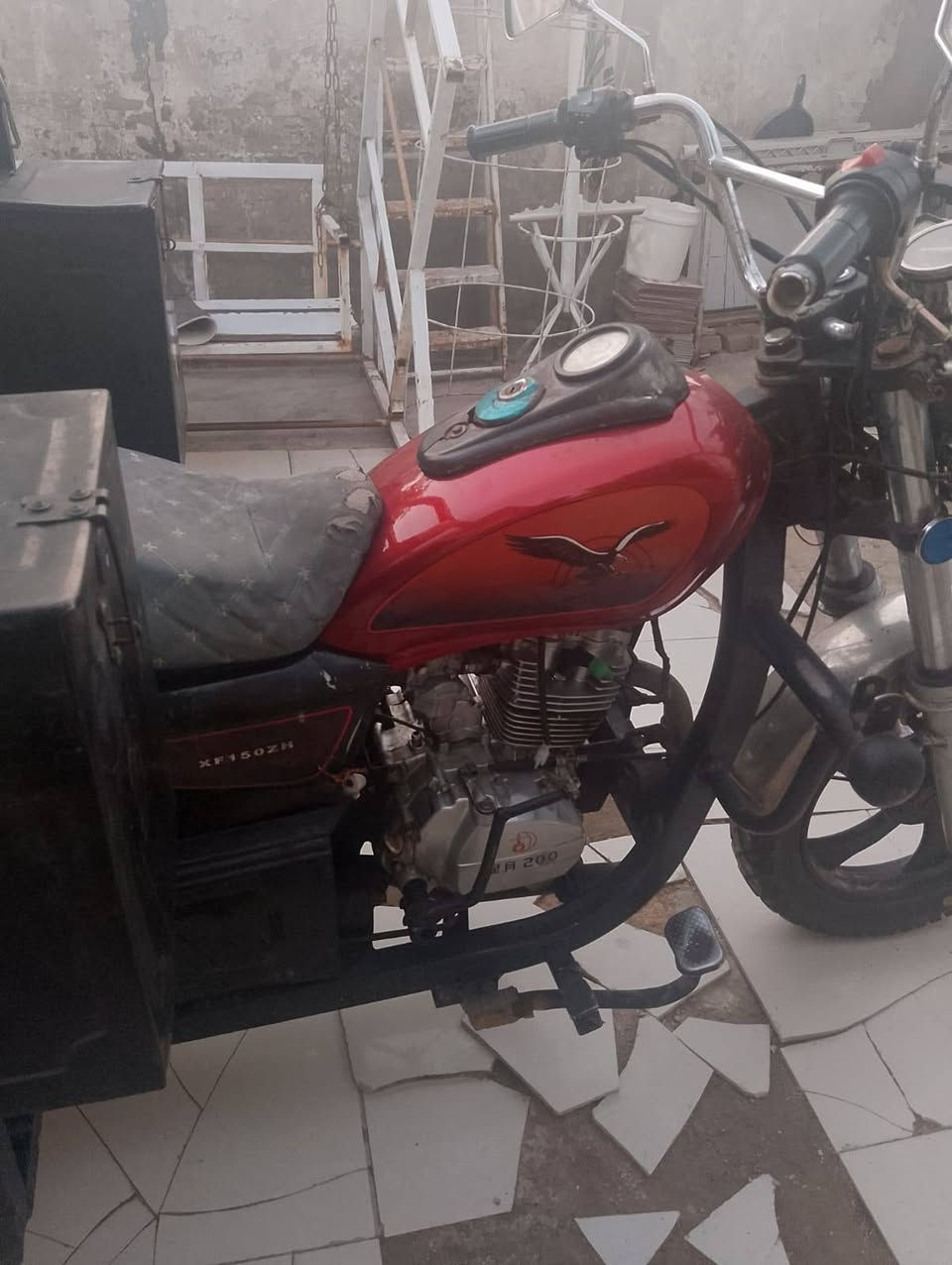 للبيع ستوته صقر موديل 2020 xf150zh
اللون اسود مو خزان أحمر
المحرك 150سي سي x
سعر 1900 وبيها مجال
عنوان بغداد الحسينيه
التواصل ***********
