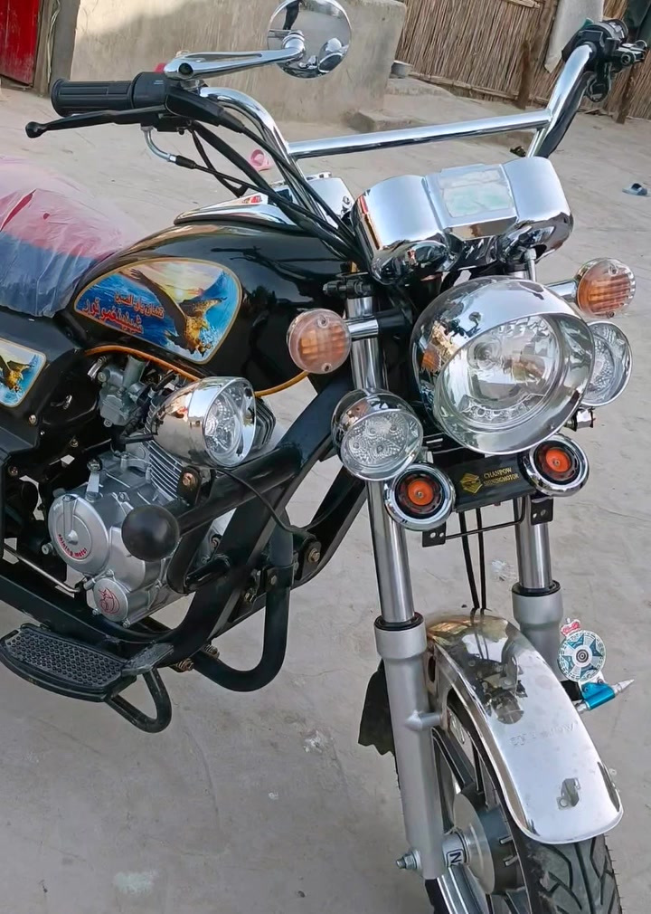 اسود بويه اسود  اسم ع مسماء🍋 🤣 للبيع والشراي يتواصل ***********
