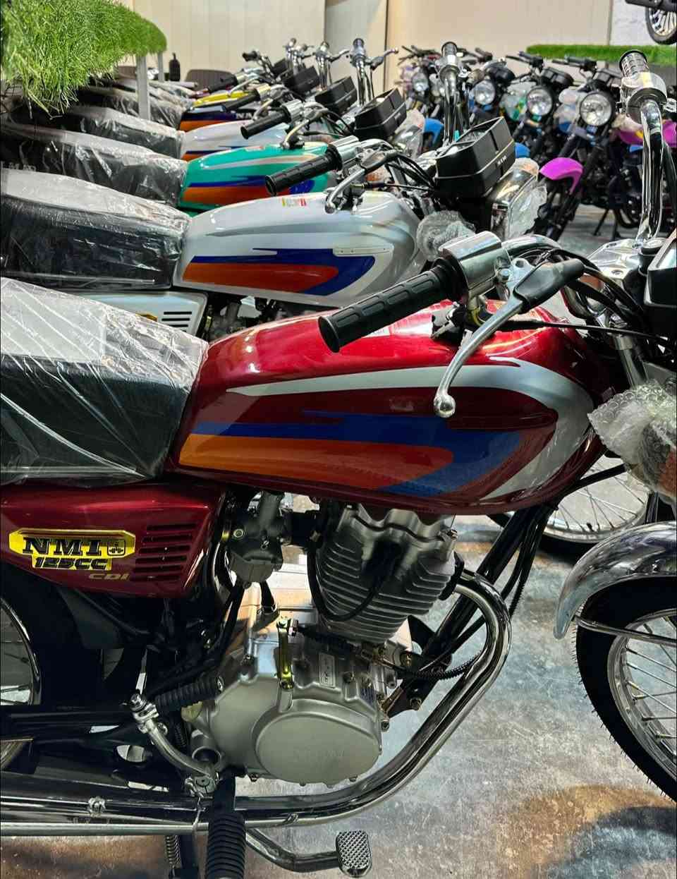 البيع بالنقد والتقسيط اسعار جملة جوة السوك 
اوراق كاملة بس كمرك ما مدفوع تجي 4 اوراق 
العنوان بغداد البنوك مقابل نادي النفط 
يوجد توصيل داخل بغداد وجميع المحافظات 
***********
