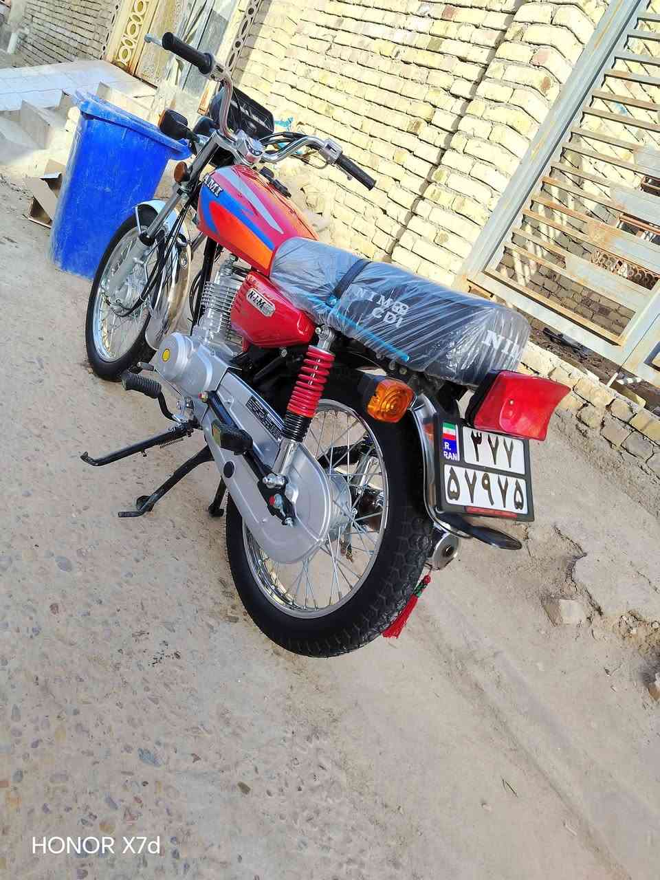 سلام عليكم البيع موديل ٢٥ صار شهر من طلعته درجه كفاله عامه السعر ٩٠٠وبيه مجال بصيط شراي يتصل ***********
