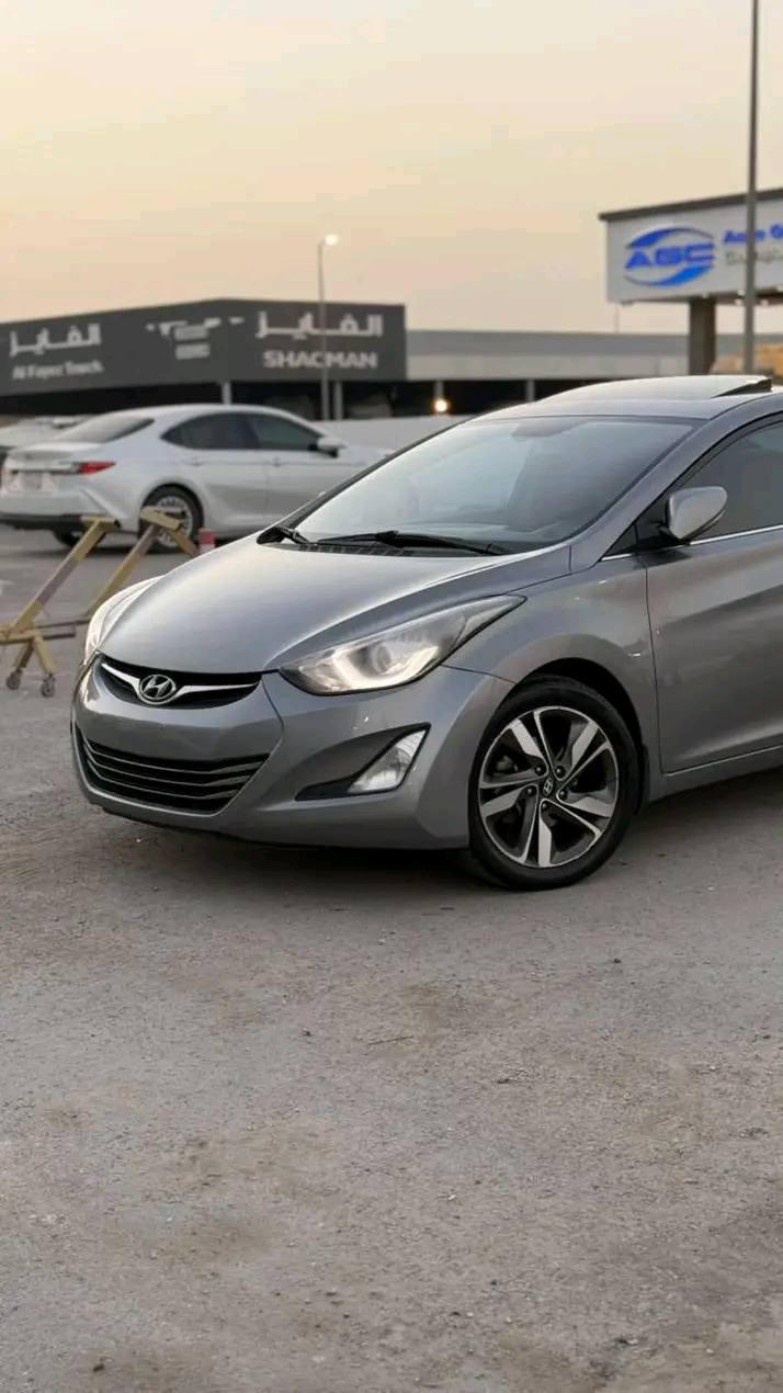 للبيع هونداي      النترا 
الموديل.        2015
عداد.           380 الف كم km
المواصفات فل كامل اعلى فئه 
مثبت سرعه تحكم دركسون
سنتر لوك  جنوط كروم
فتحه سقف  كراسي جلد
بصمه
مكينه وجير شد بلد
بدي رش جمب تجميلي
مالك واحد من الوكاله
السياره بالمختصر نظيف جداً جداً
السعر المطلوب 29 الف
لتوصيل وتس فقط 0595241927


**إذا كنت صاحب هذا الإعلان وتريد حذفه لأي سبب، رجاءا أرسل رسالة إلى الدعم الفني**