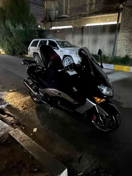 السلام عليكم  تي ماكس 8 
كفاله عامه. كلج رياظي 

لايت زنون. كاسحه 

اكزوز رياظي. 

تواير. جداد 

جاهزه للاخير. مكينه كفاله شرط الفحص  

كهربائيات كله شغال 

مكاني ناصريه مركز 

*********** 

لحد يكيلي اشبيه ما بيه. دراجه جاهزه وكفاله عامه 

السعر 22 وبيه مجاال بسيط
