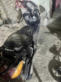 دراجه سبيسي للبيع سعره 200 ورقمي الخاص 07877111604