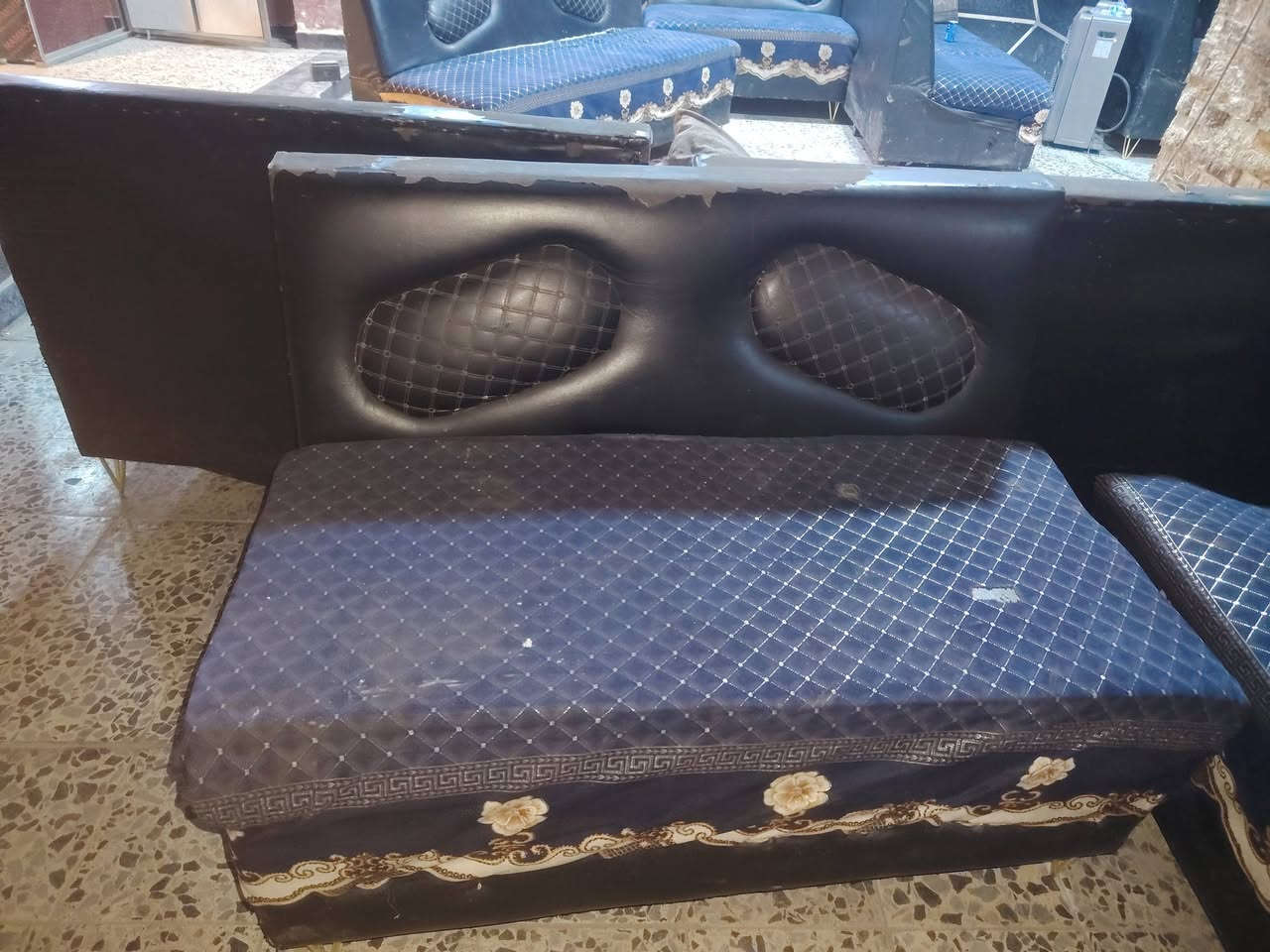 السعر قنفه وحده ٢٥


**إذا كنت صاحب هذا الإعلان وتريد حذفه لأي سبب، رجاءا أرسل رسالة إلى الدعم الفني**