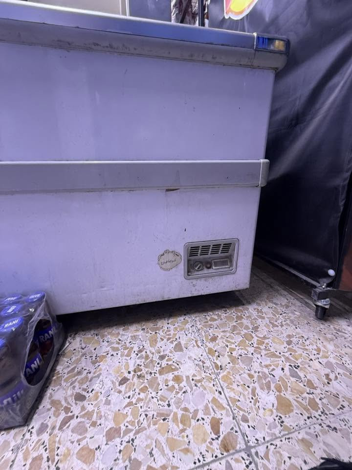 مجمدة الحوت ٢٤٠في ١٢٠
عنوان بغداد حي الجهاد
***********
