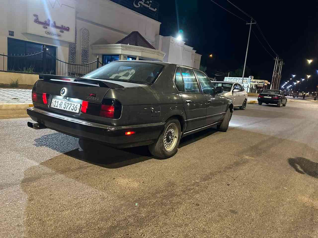 السلام عليكم 730  م89 مكينه 35 باللايلون وارد ياباني فول عدا السلايت تبريد تدفئه شغالات  سكليتر ايميل شلعه ومعدل طيران عليها سستم زنون عالي ناصي وسوارات وبلاجكتورات دخاني وهواي مواصفات ماذاكرهن سياره مال جناي لتقارنهن بلملزكات ابد  رقم بغداد انكليزي بأسمي سنوياتها  لنهايه شهر  2029  سعرها 63 وبيها مجال عنوان ديالى بعقوبه***********
