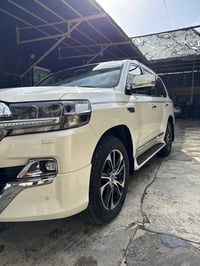 لاندكروز ٢٠٢١ • ماشيه ٨٣ الف • ٦ سلندر ٤٠٠٠