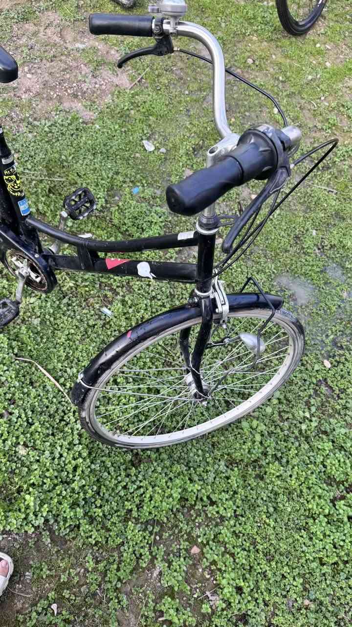 السلام عليكم بيسكل للبيع الستفسار خاص


**إذا كنت صاحب هذا الإعلان وتريد حذفه لأي سبب، رجاءا أرسل رسالة إلى الدعم الفني**