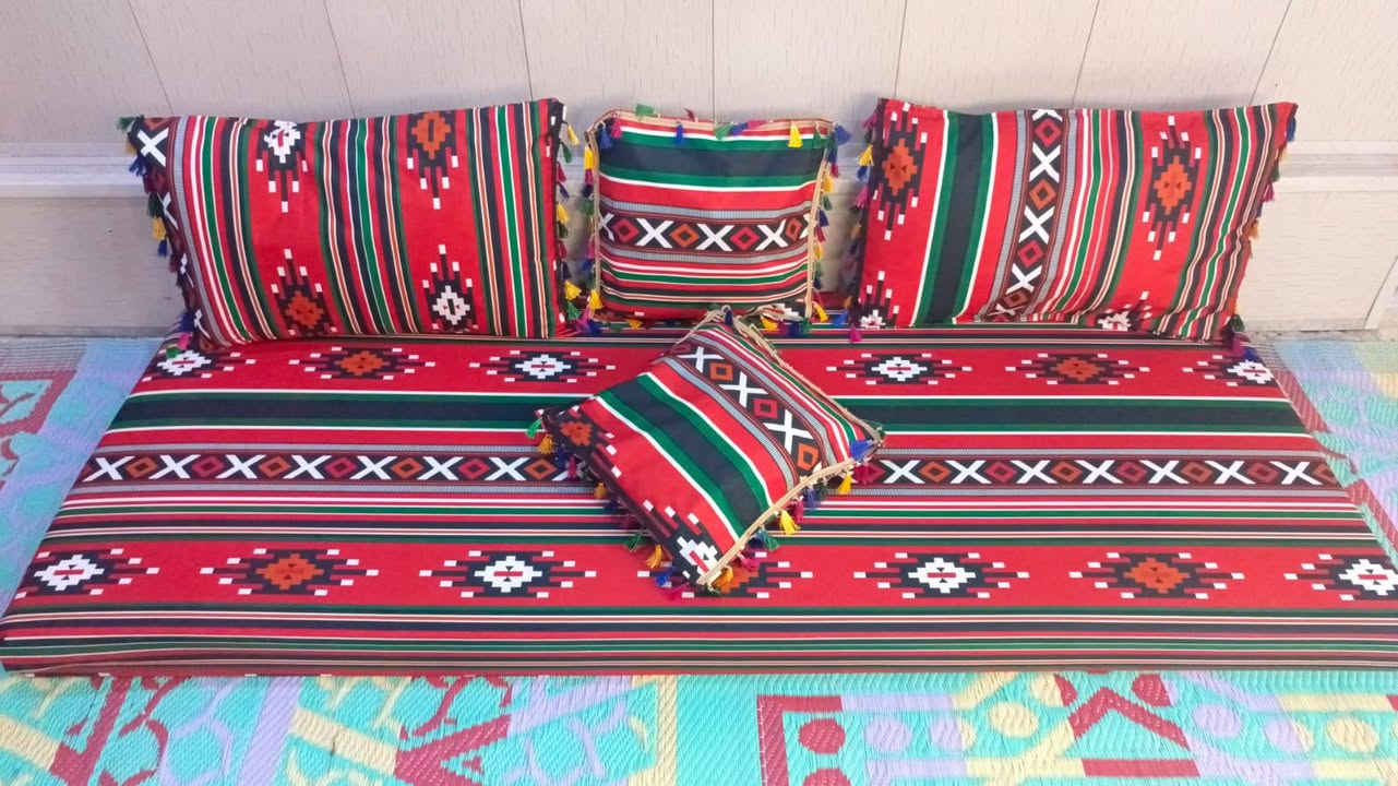 متوفر لدى معمل اسفنج القاسم 
🔴 جلسات عربية فخمة 🔴
تريد تضيف لمسة تراث وأصالة لبيتك؟
جلساتنا العربية تجيبلك الفخامة والراحة بنفس الوقت ✨
✔️ إسفنج درجة أولى وثقيل
✔️ قماش تراثي فاخر وثابت لون
✔️ خياطة مرتبة وشغل نظيف
✔️ متوفر عدة ألوان ونقشات حلوة
✔️ نكدر نوفرلك الجلسة بالاسفنج وبدون اسفنج حسب الرغبة 
مناسبة للديوانية، السطح، الحديقة، والمجالس 👌
  الشغل مضمون 👌🏻💥
📍 العنوان: ديالى – بعقوبة – تقاطع السادة – قرب مركز شرطة السادة 
🚚 متوفر توصيل جميع المحافظات 🚚
📞 للحجز والاستفسار راسلنا خاص أو اتصل على الرقم 
***********
